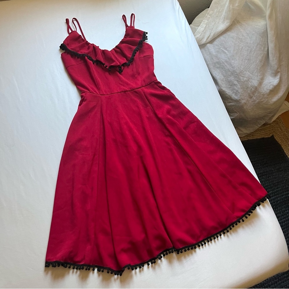 VOODOO VIXEN red gauze pom trim ruffle sleeveless midi dress
